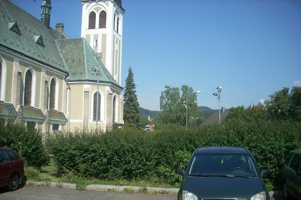 Kostel v Ruprechticch (v pozad Kaplika)