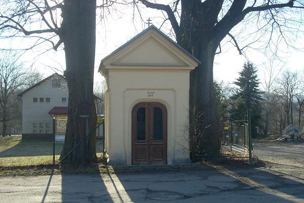 Kapli�ka v Pavlovic�ch