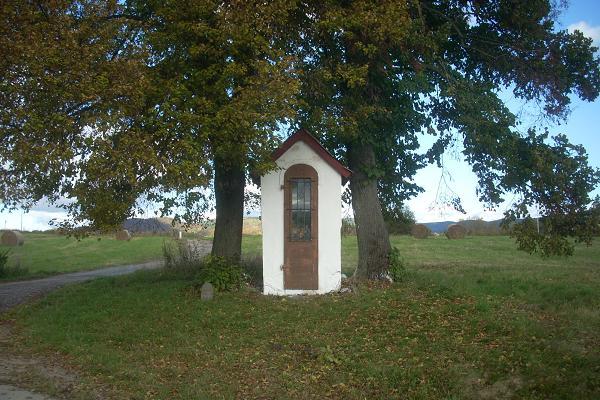 Kapli�ka v Pavlovic�ch