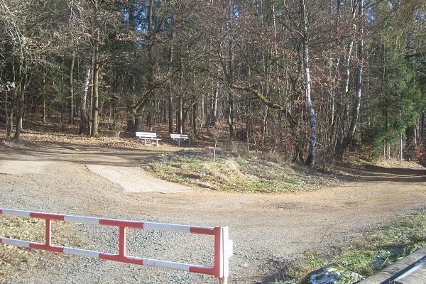 Oto�ka u kapli�ky