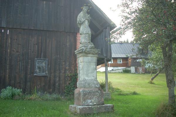 Pomník v Pasekách n. J.