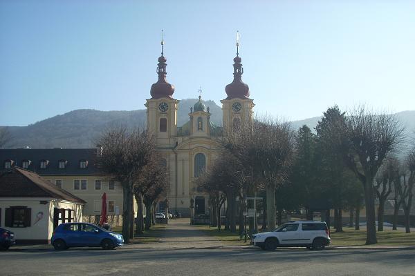 Kostel v Hejnic�ch